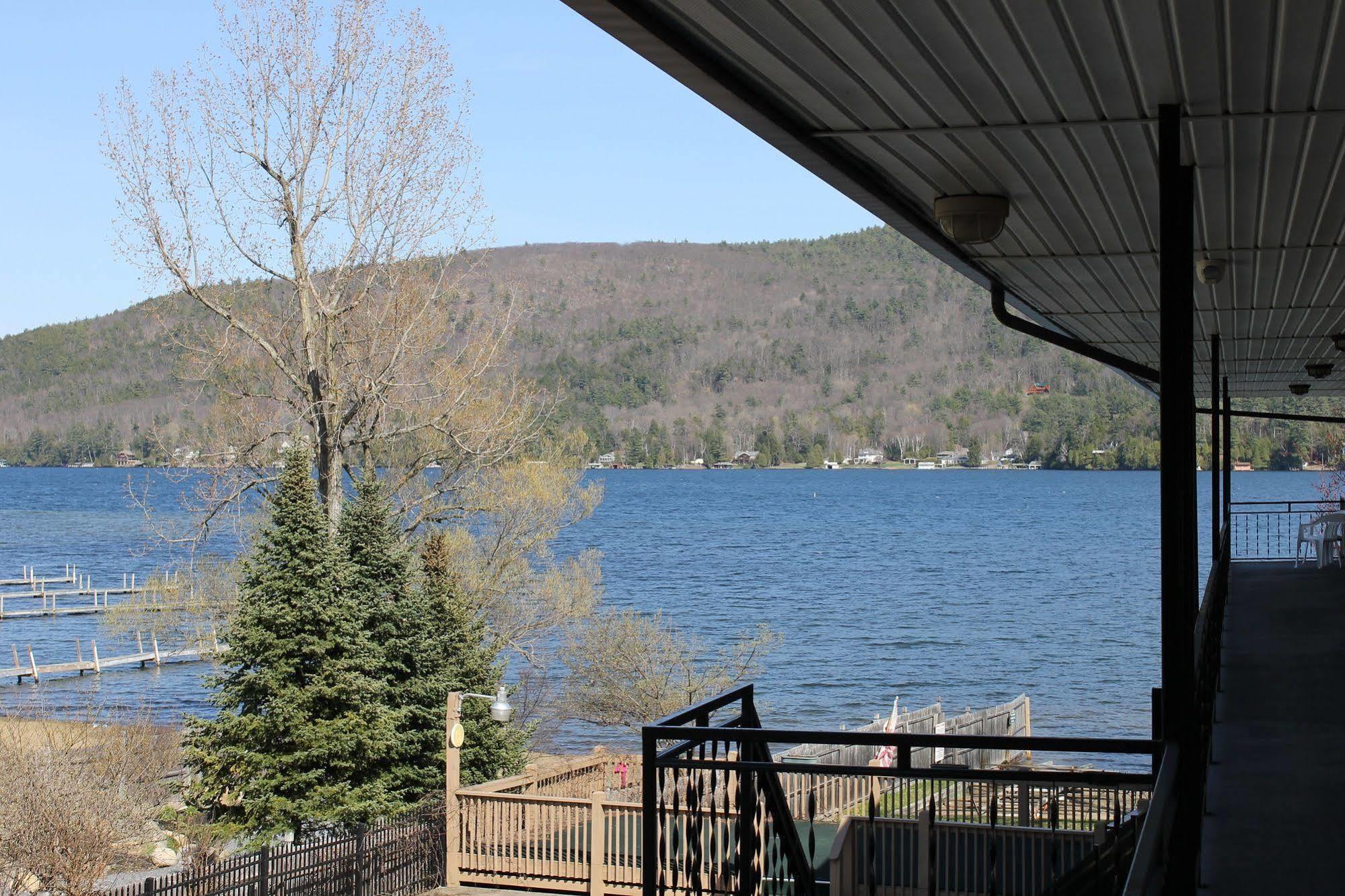 The Sundowner On Lake George Zewnętrze zdjęcie